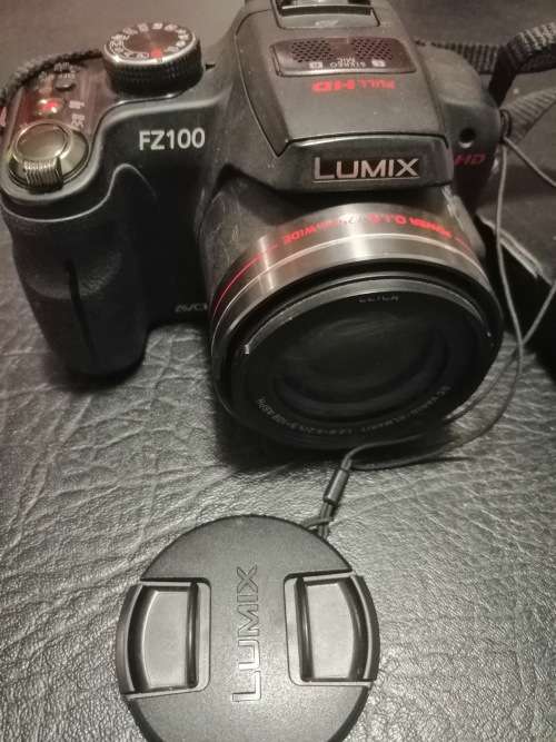 PANASONIC FZ100