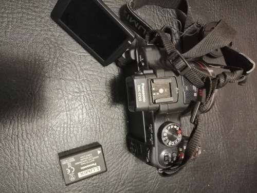 PANASONIC FZ100