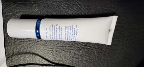 Lakme foundation bid per box of 12 pieces......Please read....