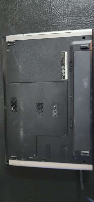 Dell costro 3500 i5 6gb ram Please read Late entry!!!!!