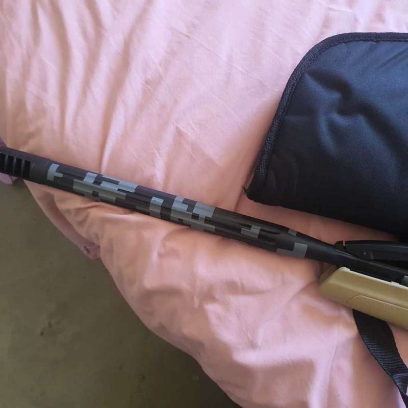 Gamo Replay 10 Maxxim Desert Air Rifle with Rifle Scope, Bag and Pellets