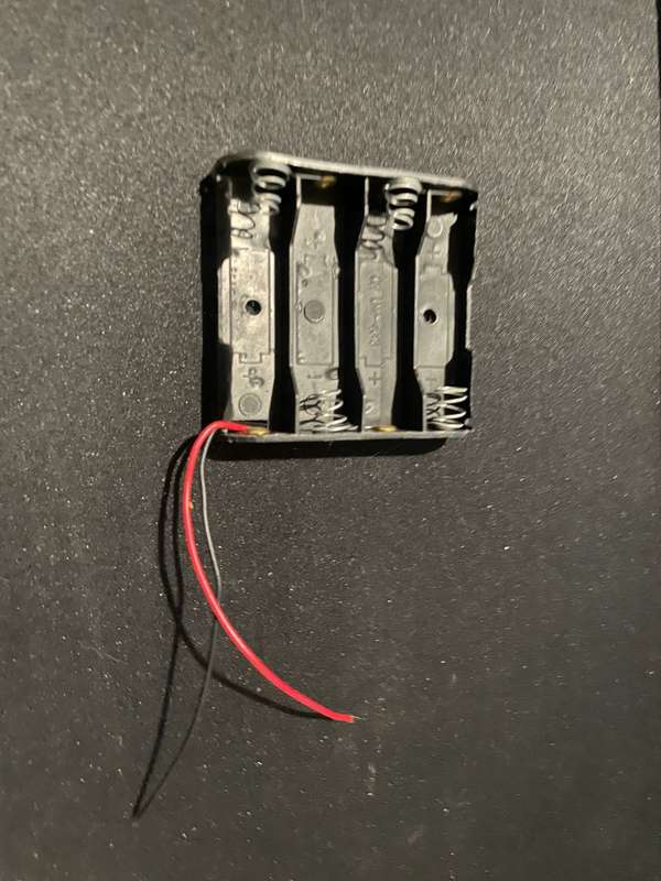 4x AA Battery Holder