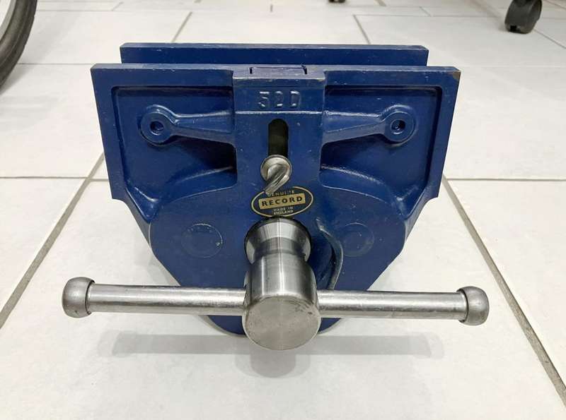 Record 52 D Wood Vise with Quick Release and Bench Dog *New Old Stock*