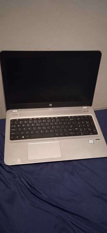 **BARGAIN PRICE REDUCED** Awesome HP Probook 450 G4 Intel Core i5-7700U (7th Gen)