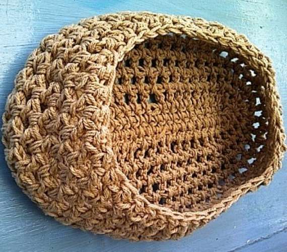 Crafty Stuff: CROCHET Moses basket nest Photo Prop