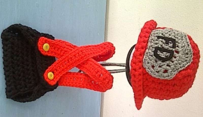 Crafty Stuff: Crochet Fireman Outfit and  Photo Prop