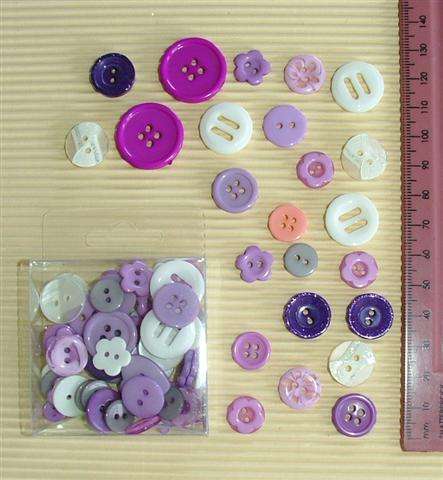 Crafty Stuff: Button Variety for scrapping. cardmaking: Lilac