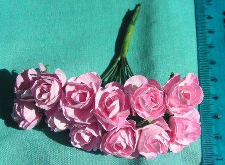 Crafty Stuff: Paper Roses : Pink
