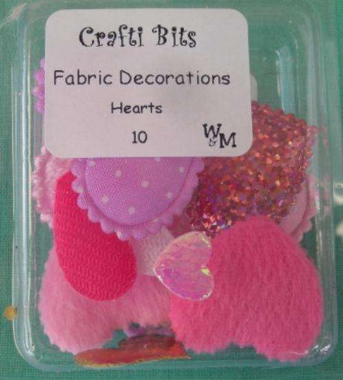 Crafty Stuff:  Fabric Hearts: Pretty Pink
