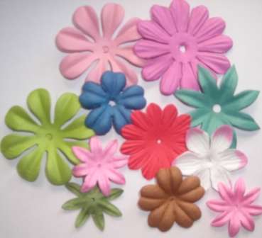 Crafty Stuff: Gorgeous Paper Flowers x 12