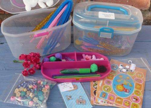 Crafty Stuff: Kids Deluxe Craft Kit-box