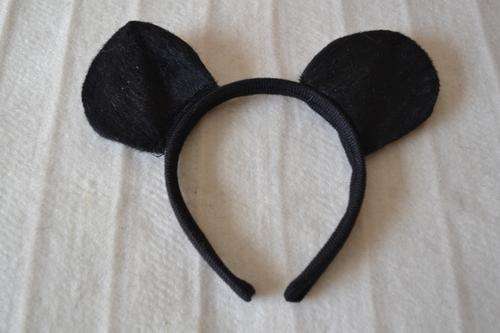 MICKEY/MINNIE MOUSE EARS (8)