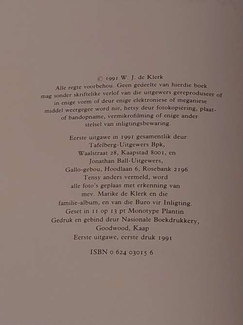 F.W de Klerk Autographed Book - Die Man en Sy Tyd