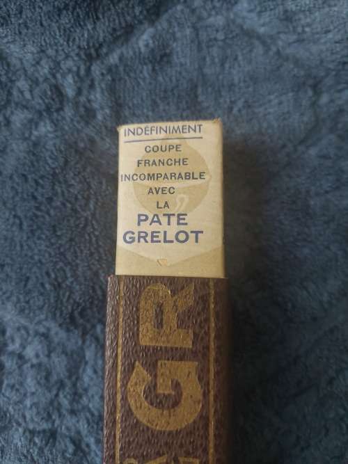 Cut Throat straight Razor, Strop & oil stone