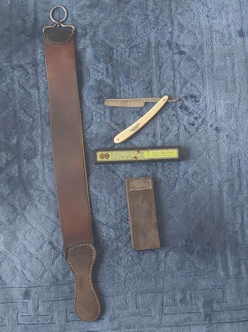 Cut Throat straight Razor, Strop & oil stone
