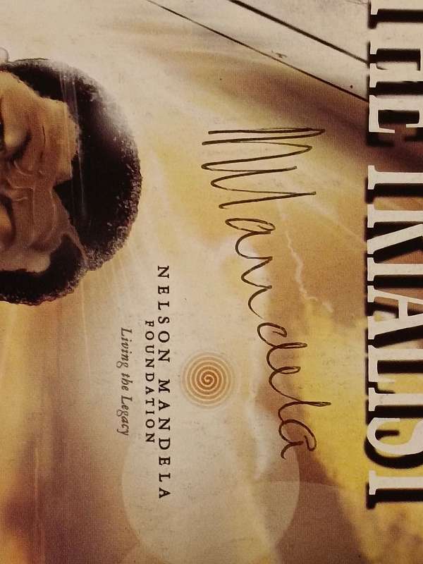 Nelson Mandela Autographed Comics - X5 with COAs
