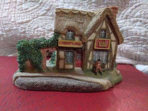 Lilliput Lane Crown Inn