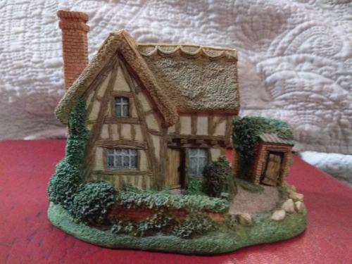 Lilliput Lane Crown Inn