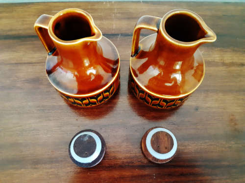 Hornsea England OIl & Vinegar set