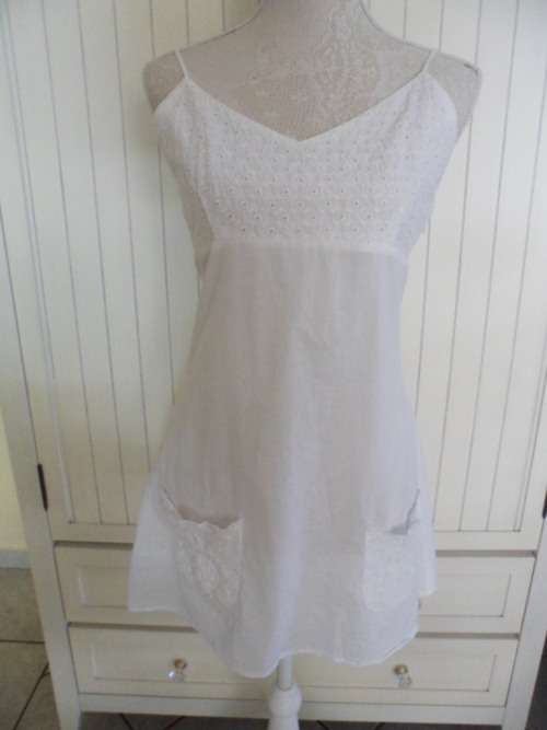 - 100% Cotton White Summer Tunic/Top - Crisp & Cool - imported Quality
