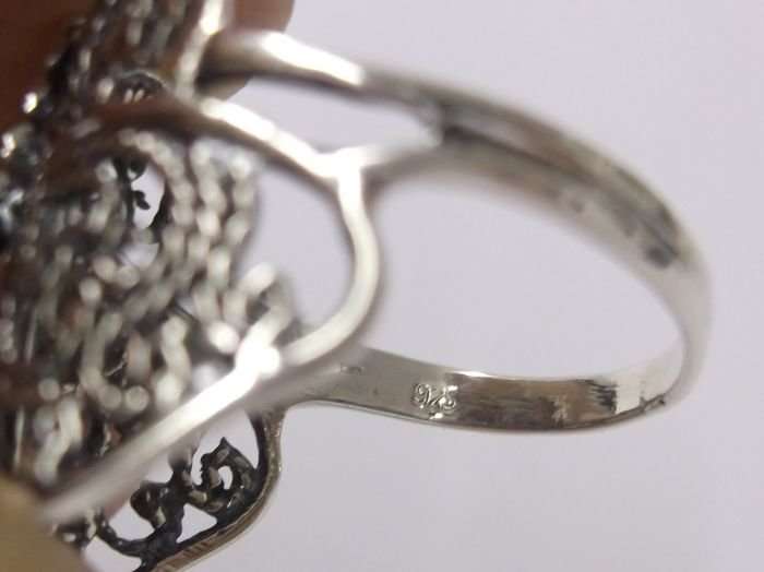 AN ABSOLUTELY GORGEOUS INTRICATELY DETAILED FILIGREE TYPE SOLID STERLING SILVER BUTTERFLY RING ..WOW