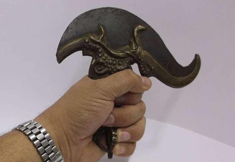 AN UNUSUAL RELIC !! WEAPON ? GRINDER ? CHOPPER ? VERY COOL !!