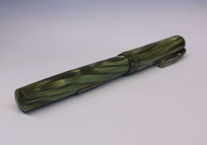 A RARE VINTAGE FOUNTAIN PEN BY SERVALL USA WITH 14 CARAT GOLD NIB ....COOL !!!