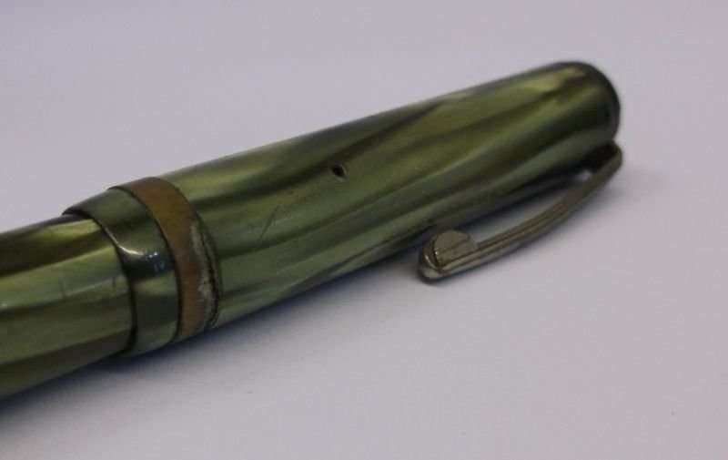 A RARE VINTAGE FOUNTAIN PEN BY SERVALL USA WITH 14 CARAT GOLD NIB ....COOL !!!