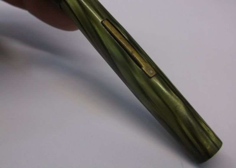 A RARE VINTAGE FOUNTAIN PEN BY SERVALL USA WITH 14 CARAT GOLD NIB ....COOL !!!