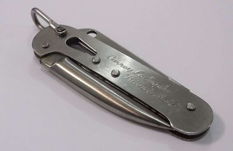 SPLENDID !! A STRONG ...STURDY ...HIGH QUALITY BOSUNS MALE LOCKSPIKE SAILORS KNIFE ...CAPTAIN CURREY