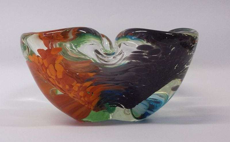 A MAGNIFICENT AND RARE VINTAGE SOLID GLASS MURANO ASHTRAY WITH AN ABUNDANCE OF COLORS ...WOW ...WOW