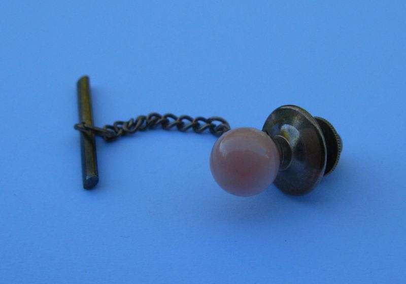 PINK STONE ORB TIE TACK
