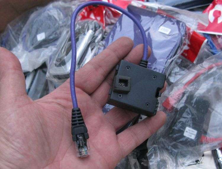 WOW !! WOW !!! A JOB LOT OF 150 CELLPHONE COVERS , CASES , BACKINGS ETC ...BID PER PIECE TO TAKE ALL