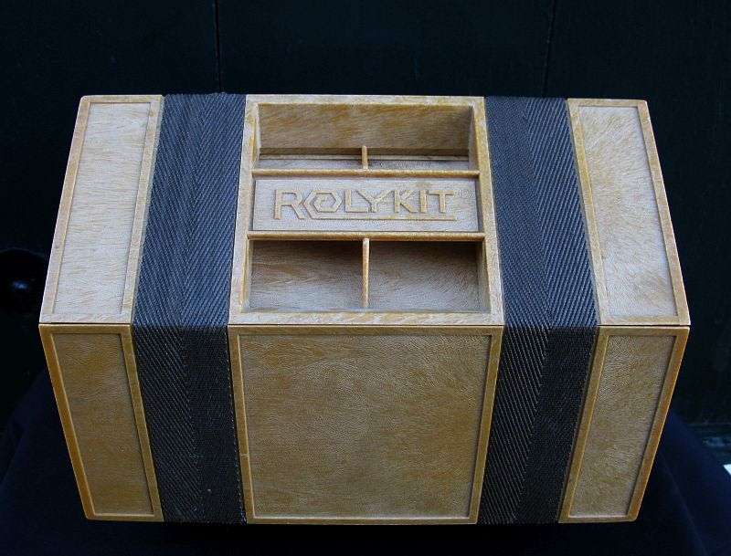 SO COOL !! A VINTAGE ROLYKIT ORGANIZER MADE IN HOLLAND ...PERFECT FOR THE COLLECTOR !! MUST HAVE !!