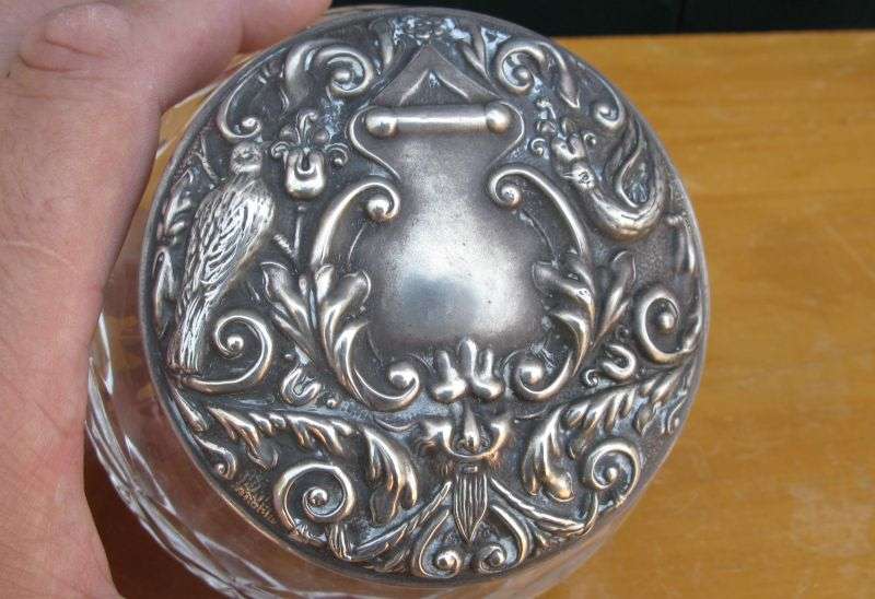 A SUPERB OLD BRIERLEY CRYSTAL POWDER BOWL WITH HALLMARKED SILVER LID ...AWESOME DETAIL ...WOW !!!!