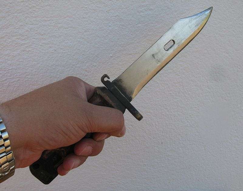 WOW !! WOW !! A TOTALLY COOL ORIGINAL VINTAGE ""AK47"" BAYONET WITH SHEATH ...WICKED !!