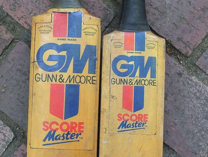 GREAT DEAL !! TWO VERY COOL VINTAGE GUNN & MOORE SCORE MASTER CRICKET BATS