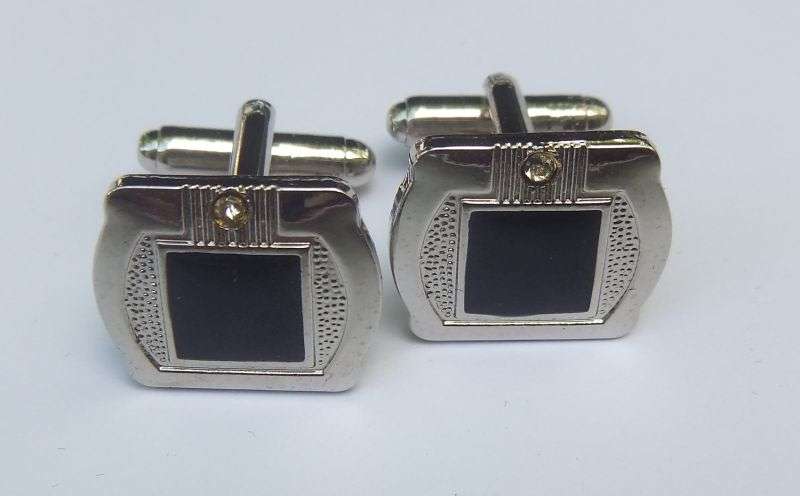 SALE !! LOW LOW R50 START - FREE COMBINING - VINTAGE CUFFLINKS - ONYX LOOK