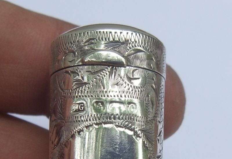 A VERY RARE HALLMARKED STERLING SILVER CHEROOT HOLDER CASE DATED 1902 BIRMINGHAM !! WOW !!