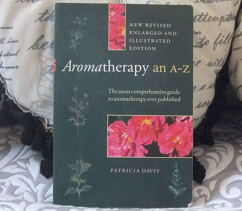 AROMATHERAPY - AN A - Z