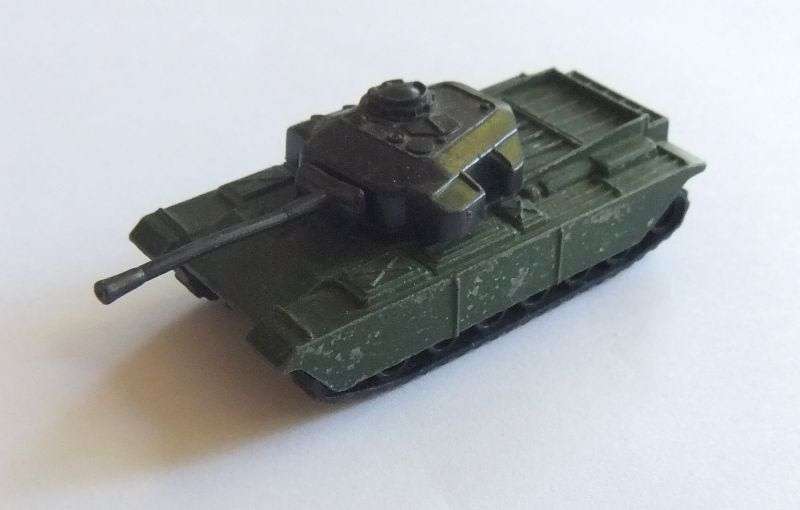 A VINTAGE DIE CAST METAL TANK BY CORGI JUNIORS