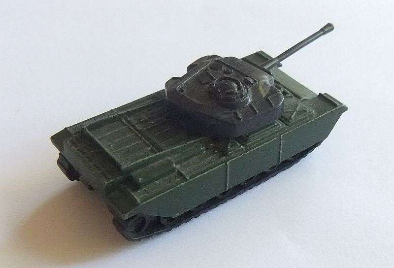 A VINTAGE DIE CAST METAL TANK BY CORGI JUNIORS