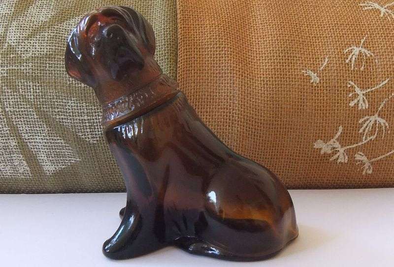 A VINTAGE AFTERSHAVE BOTTLE IN THE SHAPE OF A BULL MASTIFF  - BY AVON