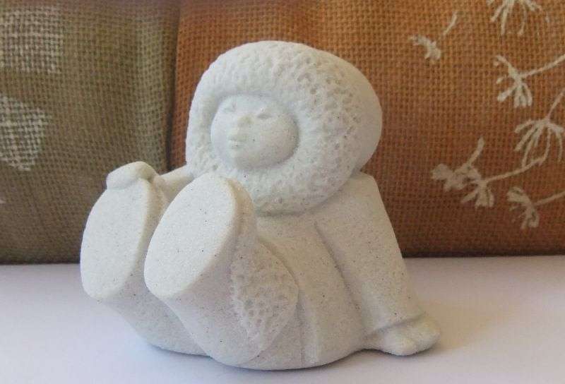A VINTAGE ESKIMO FIGURE BY MARBELL STONE ART OF BELGIUM - DISCONTINUED PIECE !!