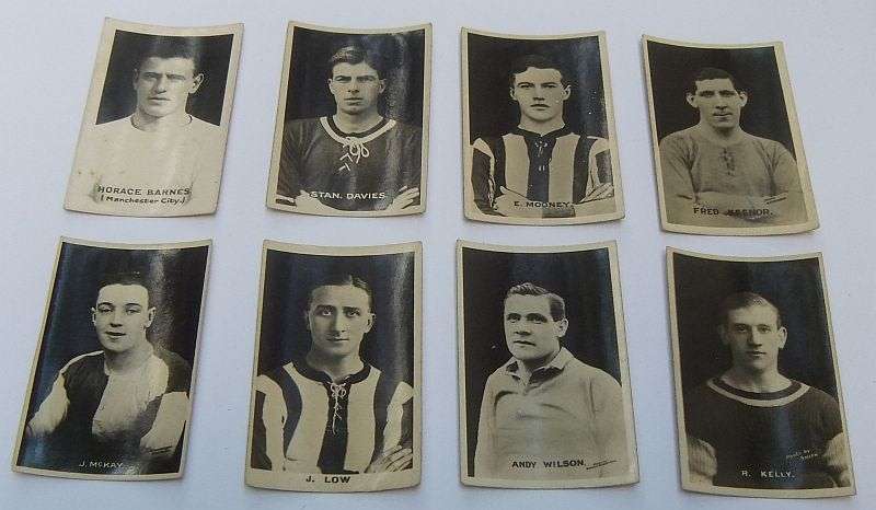 A COLLECTION OF 75 SPORTS CARDS FROM THE 1920`S....VALUE FROM 3 TO OVER 20 EUROS EACH ...BID FOR LOT