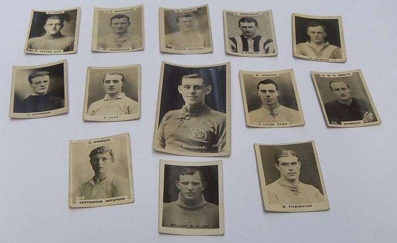 A COLLECTION OF 75 SPORTS CARDS FROM THE 1920`S....VALUE FROM 3 TO OVER 20 EUROS EACH ...BID FOR LOT