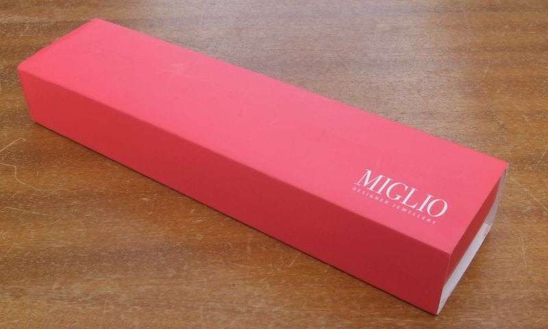 DESIGNER GEAR !! A GENUINE MIGLIO HAND MADE NECKLACE WITH CERTIFICATE AND BOX !! QUALITY PIECE