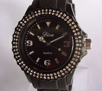 SPORTY LADIES QUARTZ WATCH - BRAND NEW