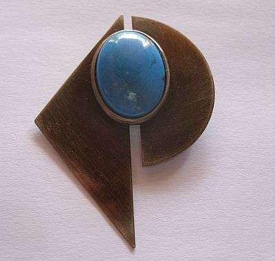 VINTAGE BROOCH