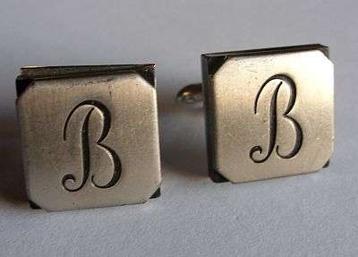 VINTAGE CUFFLINKS - " B "